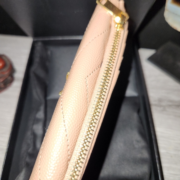 CASSANDRE MATELASSÉ FRAGMENTS FLAP CARD CASE IN LAMBSKIN - Picture 3 of 12